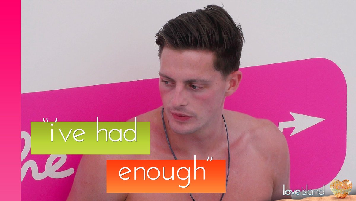 Our hot doctor is running out of patients. Someone give Alex a little dose of love please! 💕 #LoveIsland