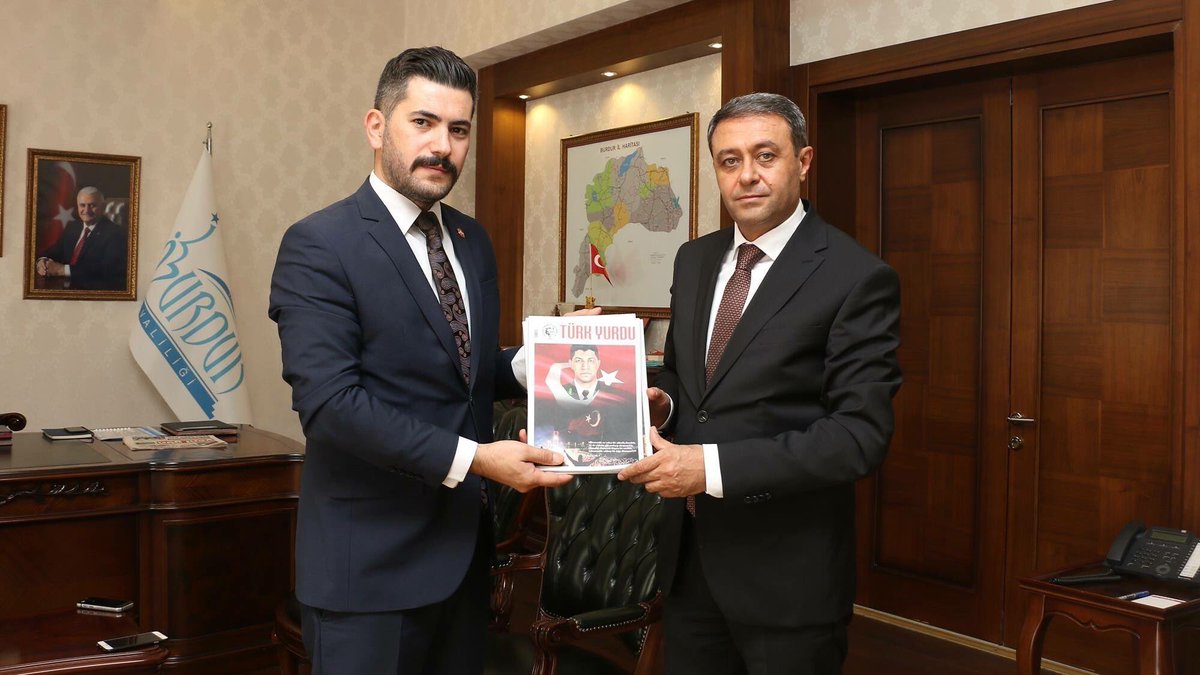 ŞubeYönetimimiz Dr. <a href="/himmet_buke/">Himmet BÜKE</a> başkanlığında Burdur Valiliği ziyaretini gerçekleştirdi. Sayın Valimiz  <a href="/hasansildak/">Hasan ŞILDAK</a> beyefendiye nezaketi ve misafirperverliği için teşekkür ederiz. <a href="/Burdurvalilik/">T.C. Burdur Valiliği</a>