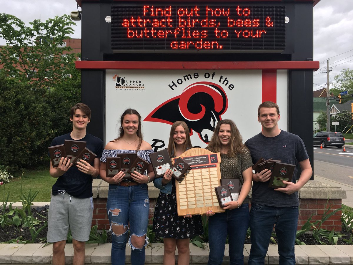 missdixiebci's tweet photo. Congratulations to our athletes of the year! Dylan Lutz, Abby Murdock, Mackenzie Smith, Grace Cowan, and Jaden Hayward! 🐏🐏🐏@BCIRedRams https://t.co/HnFPKWUg3P