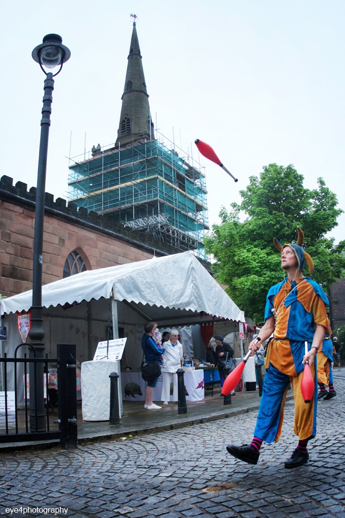 Things are looking up #Prescot @PrescotOnline @prescotthi @KnowsleyCouncil #ElizabethanFayre #heritage #streetphotography #photography