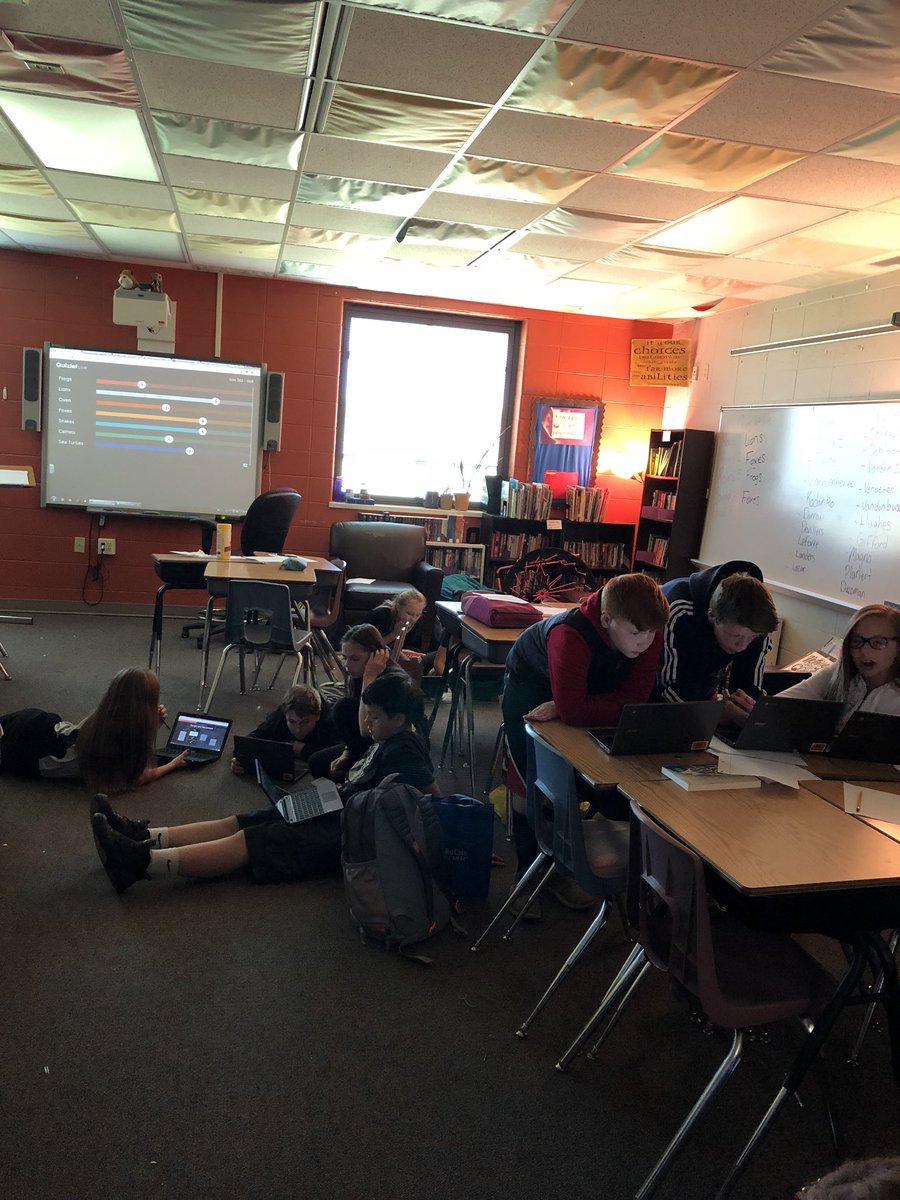 Faase608's tweet photo. We did a quizlet live with content from the whole school year. It’s amazing how much we remembered. https://t.co/R7DuJWj652