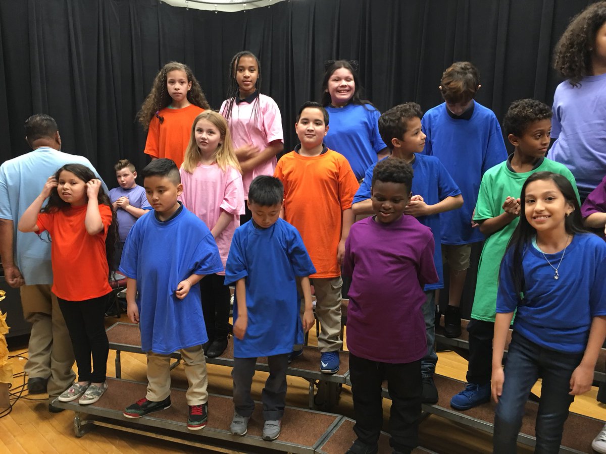 Principal_H's tweet photo. Rehearsal for tonight’s performance of The Journey is the Noble Gnarble at BURLING School @DynamicDuda338 #wondertwins @DisruptedTv #bekindEDU #kidsdeserveit #tlap #LeadLAP #JoyfulLeaders #edchat #masterychat #satchat #leadupchat #LearnLAP #t2t #engagechat #eduAR #CHPSchat https://t.co/28mFQ7lci9