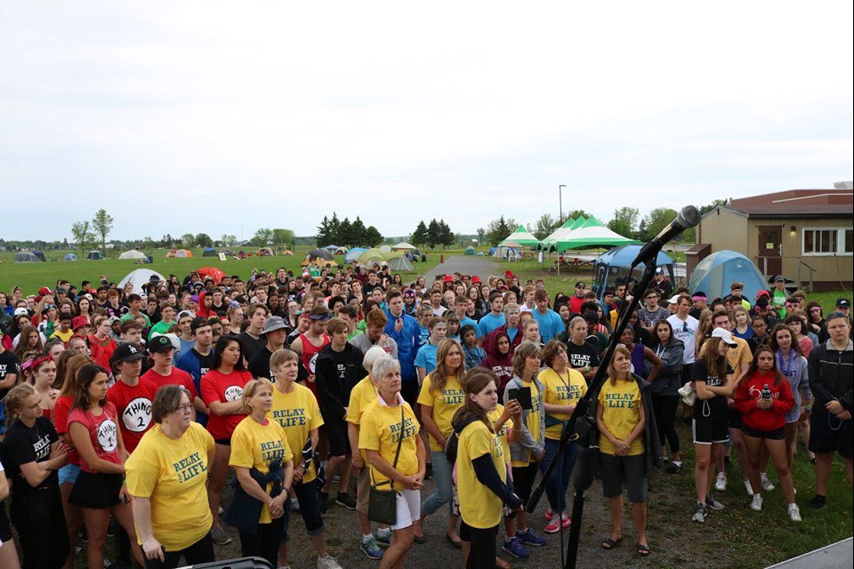 WCSS breaks school record, fundraising six figures for Relay for Life  ottawamatters.com/local-news/wcs… https://t.co/pX42zfJE6H