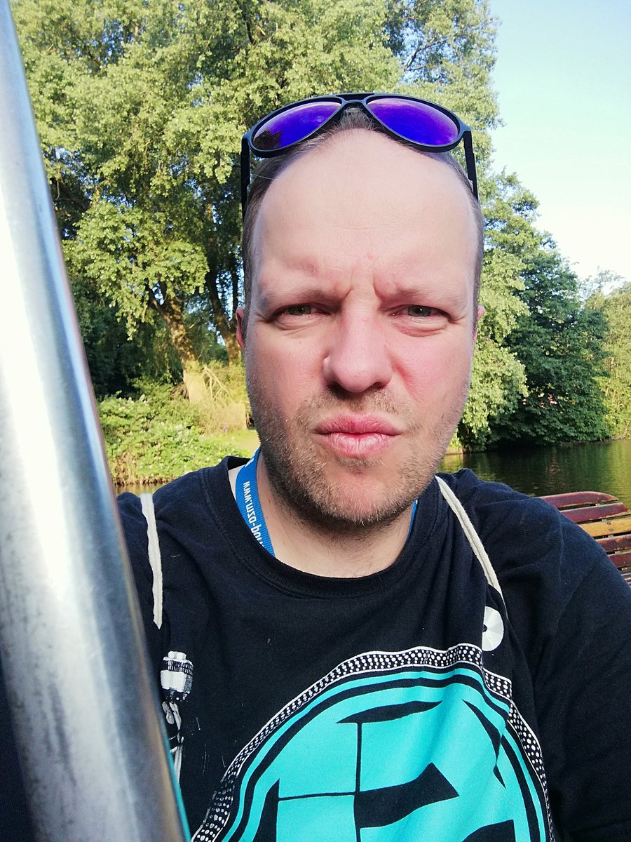 alienzee's tweet image. #kanu #paddeln