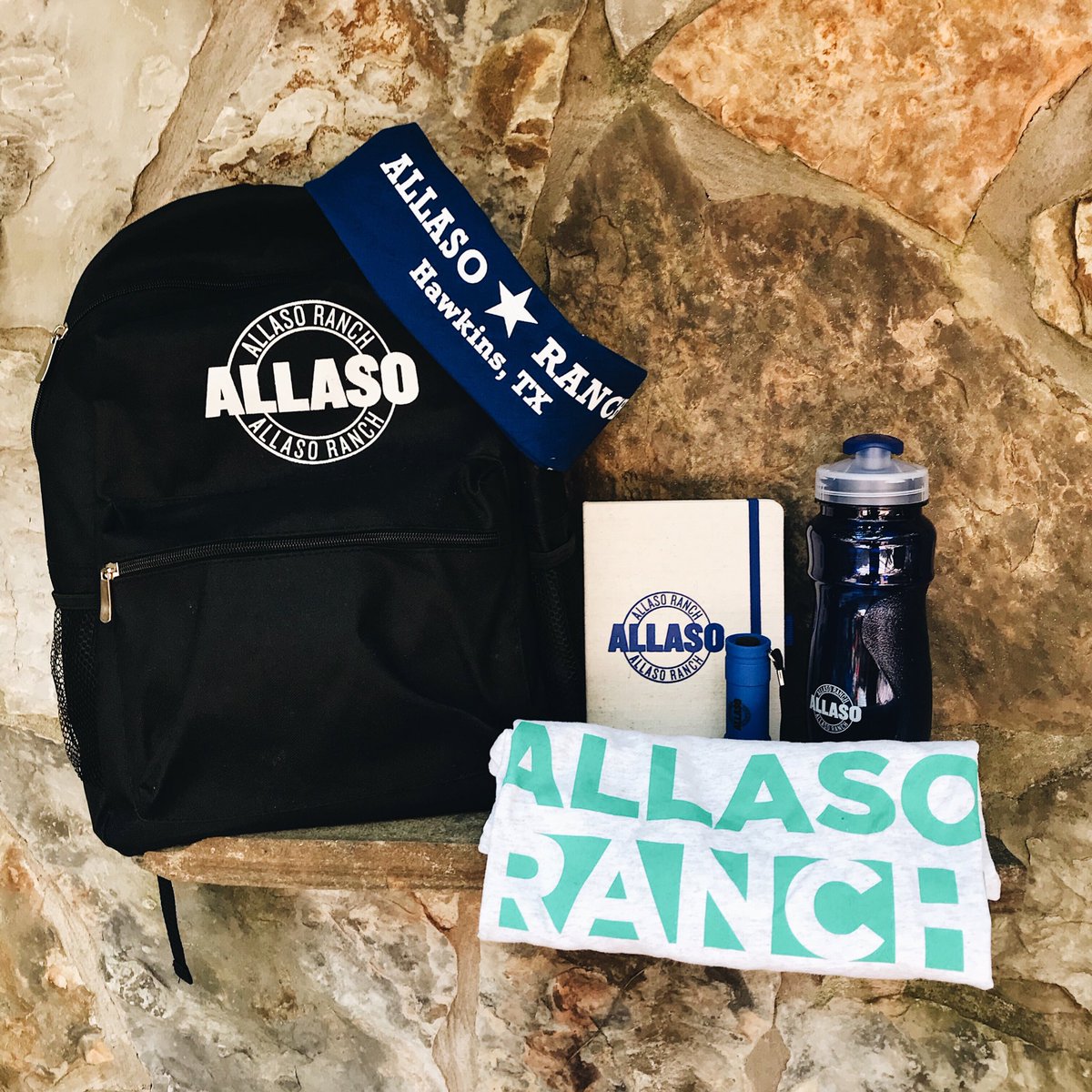 Attention all campers! Once signed up for camp, visit the parent portal to pre order your camper care kits! 🖥 These care kits will also be a available for purchase during arrival day at #AllasoRanch! Register at allasoranch.com 👈