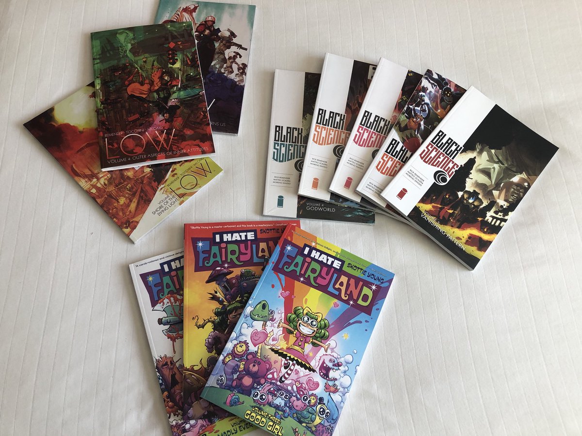 Thank you too <a href="/phoenixcomics/">Phoenix Comics NW</a>  for this amazing haul. <a href="/Remender/">Rick Remender</a> <a href="/ScaleraMatteo/">Matteo Scalera</a> <a href="/skottieyoung/">skottie young</a> and others #amazing #comicsforlife