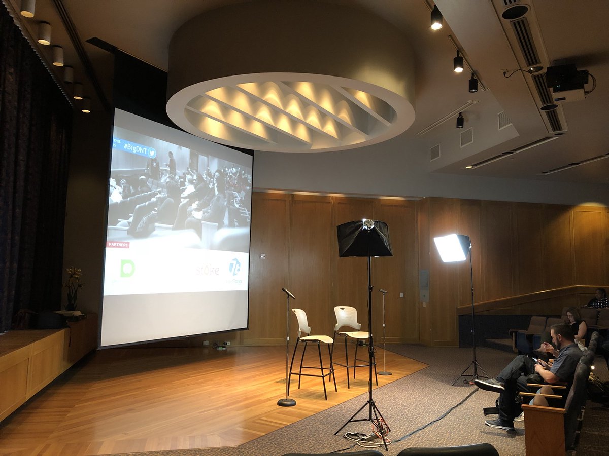 NotVeganMeagan's tweet photo. Excited to see tonight’s #BigDNT! https://t.co/XNMIFkBH9U