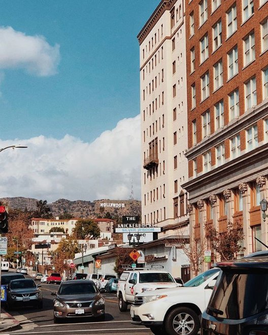 There's no place like Hollywood. ☀️🌴 📸: IG @ yanni_grey