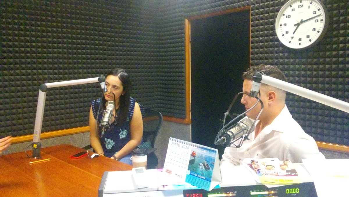 empresarialdgo's tweet photo. Hoy nos acompañan la M.D. Claudia Castillo Martinez y el M.A. Carlos Navarrete del Consejo de Empresarios Jovenes. https://t.co/KXZDFVqv0d