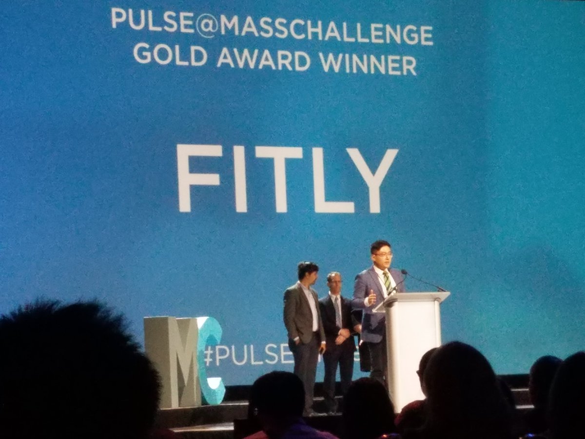 StartHub tweet media