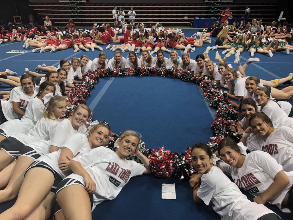 I mean, who can resist giving these faces a Superior Ribbon?? 🥇#NCAupdates