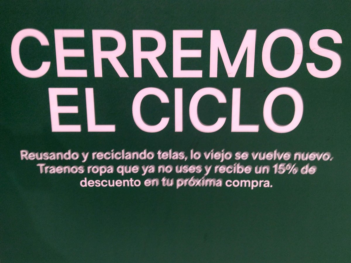 CamiloR2012's tweet photo. @hmcolombia no se queda atrás con su forma de cerrar el ciclo convirtiendo un producto de la cuna a la cuna y por contribuir en ello, obtendrás un 15% de descuento en la tienda 👏👏 @SistemasAmbien @AmbientalUEB https://t.co/EisIdwUDdy