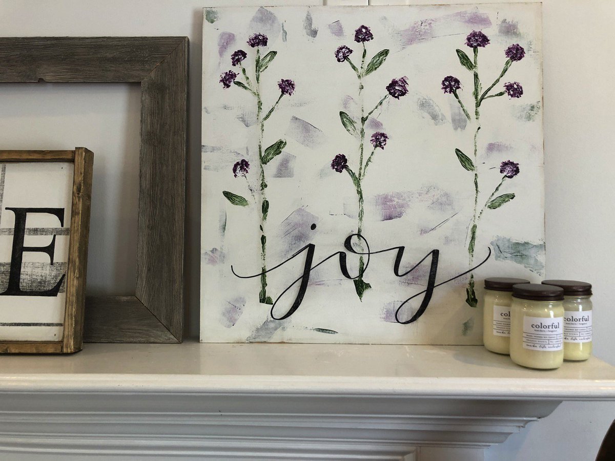 JaMonkey's tweet image. Making Custom Decor at #ProjectStudio with Video dlvr.it/QWJBWt via @SeriousKrystyn