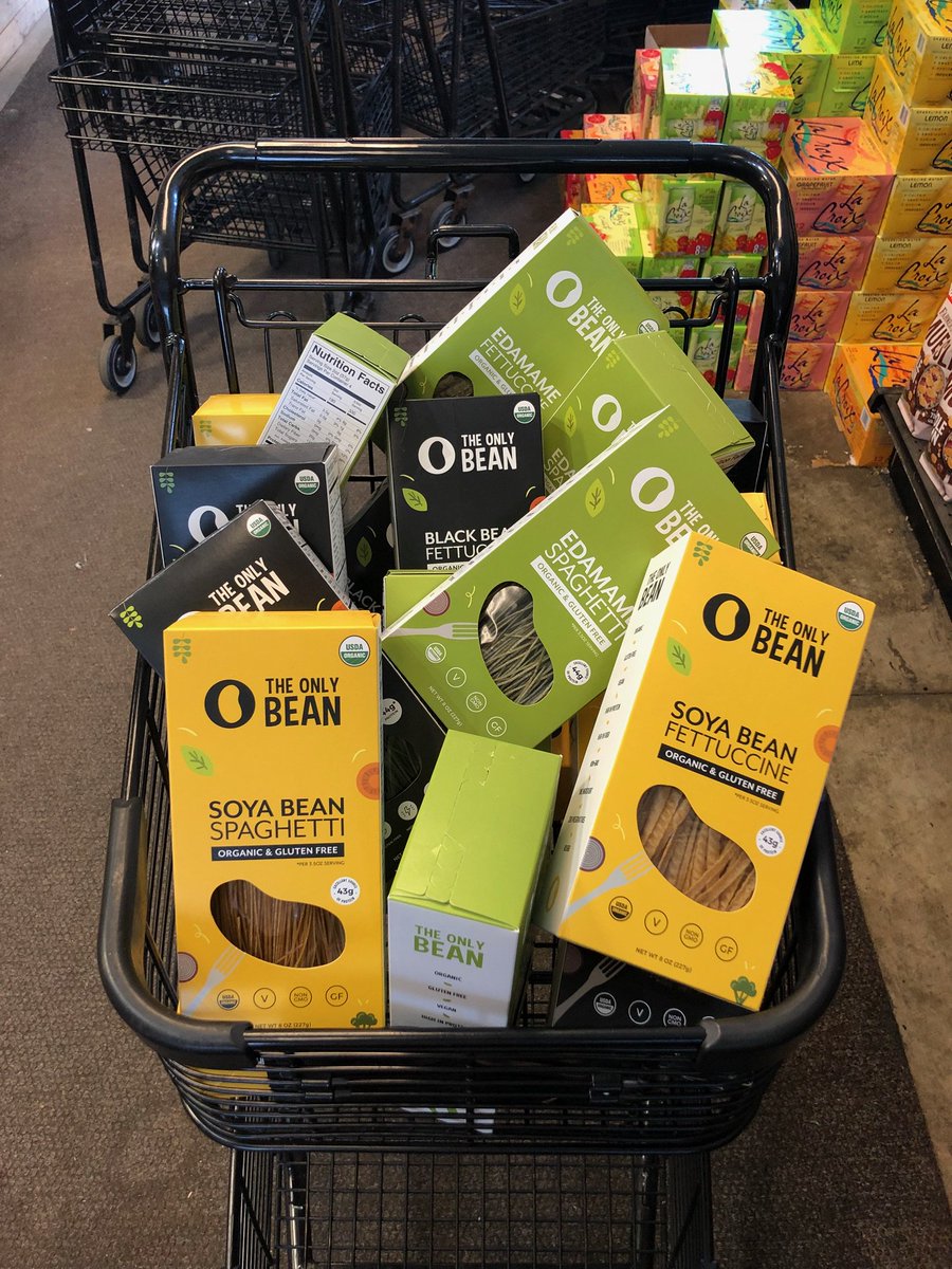 The_OnlyBean's tweet photo. SHOPPING SPREE at Kingma's Market in Plainfield! #theonlybean #beanpasta #beannoodles #glutenfreepasta #glutenfree #vegmichigan #grandrapids #veganrecipes https://t.co/bfgN9WJior