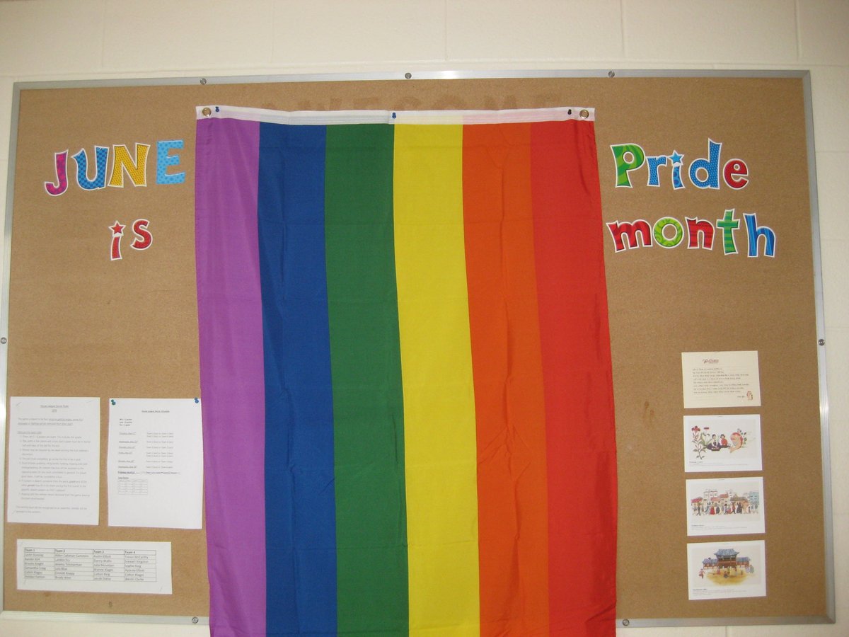 BluewaterDSB's tweet photo. #BWDSB is once again honouring Pride Month throughout June. Schools and facilities are raising or displaying their rainbow flags and participating in Pride themed activities. View our article, which includes photos and our radio ad: https://t.co/8QO3mDL8W2 https://t.co/KkA5aQejqE
