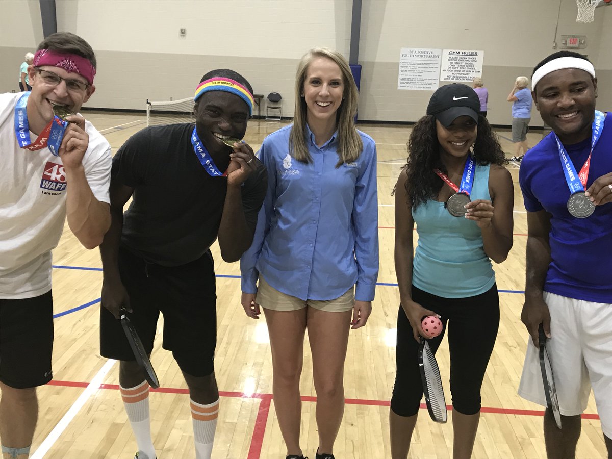Go2HuntsvilleAL's tweet photo. Results are in for the Great Pickleball Media Challenge in advance for this weekend's #AlaGames! @waff48 edged @rocketcitynow.
Congrats to @wxSpinner89 & @CarlPratherWAFF! @MoCarterWZDX & @CharityWZDX put up a good fight! https://t.co/LQYQYzPcL9