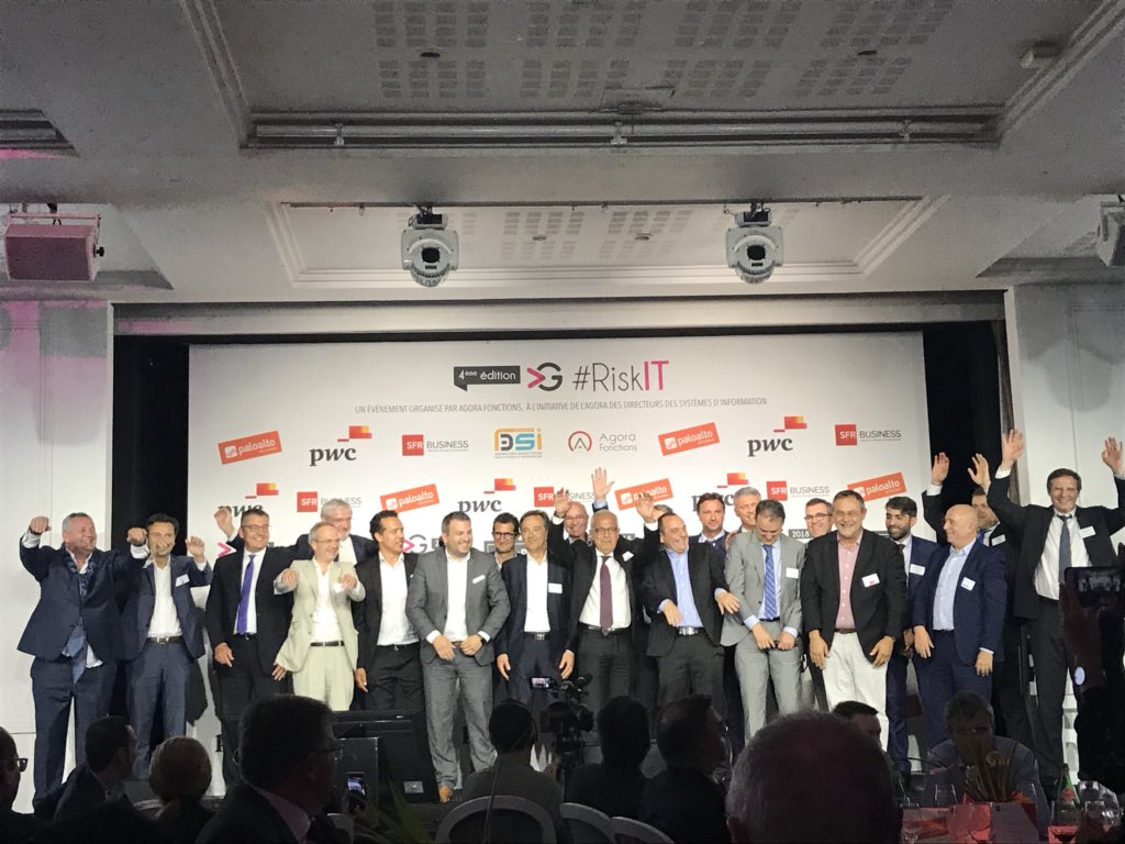 Photo finish du #GalaRIskIT ! Merci à toutes et à tous pour ce moment incroyable !