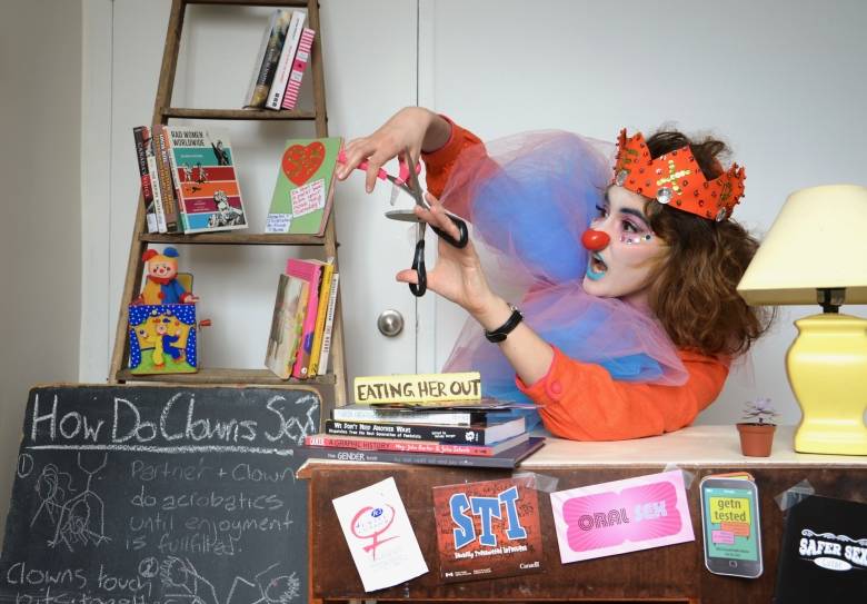 Vampires, Grease and a clown teaching sex-ed: how 3 troupes are queering this year's Montreal Fringe cbc.ca/1.4692097 #FringeBuzz