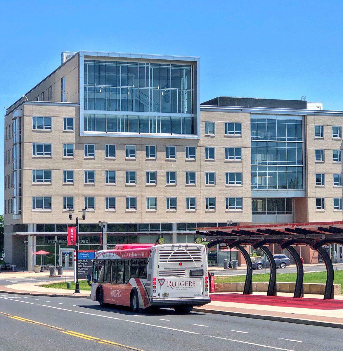 Supply Chain Trends 📦 tweet media