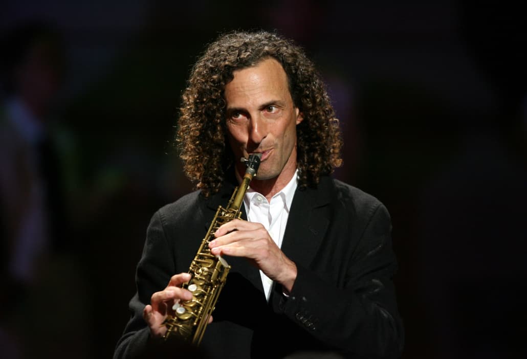 Happy birthday to Kenny G! 

Here\s my favorite performance by the sax master.  
