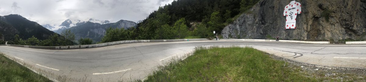 Donderdag tijdens de <a href="/alpedhuzes/">Alpe d'HuZes</a> staat team SALLAND d’HuZes weer voor u in #Bocht10 voor de aanmoedigingen en muzikale omlijsting. #AD6 🍀🇫🇷🤗