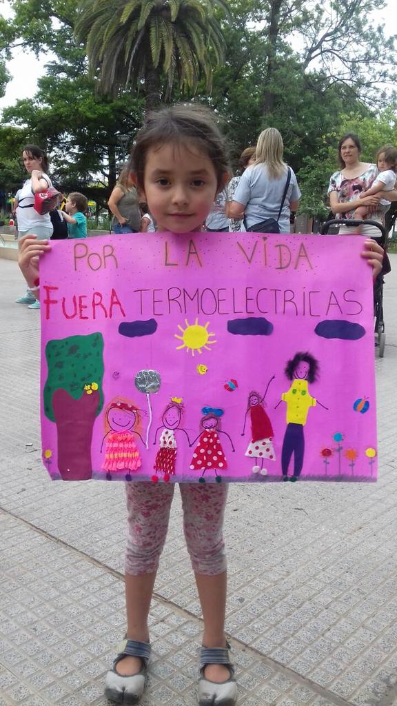 isabelmil4's tweet photo. @canal26noticias #fueratermoelectrica NO QUEREMOS LAS TERMOELÉCTRICAS ILEGALES Y CONTAMINANTES EN PILAR Y ESCOBAR https://t.co/csfkNkuSBI