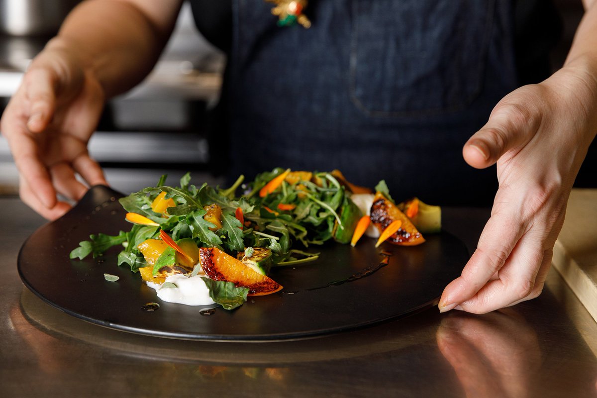 CH4Chefs's tweet image. Change up your salad game with @SFNightBird&apos;s Chef @KimAlter =&amp;gt; ow.ly/xuy230kdulN #SFChef #SFRestaurant #Salad #Recipe