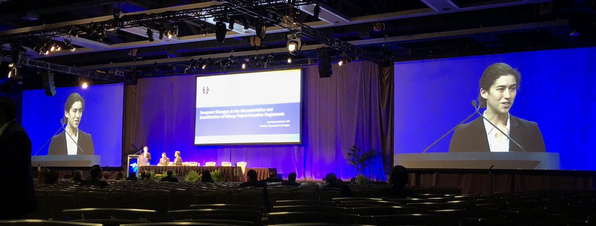 <a href="/cmholscher/">Courtenay Holscher</a> on the big screen! #ATC2018Seattle <a href="/ATCMeeting/">AmericanTransplantCongress</a> <a href="/ERGOT_JH/">ERGOT @Johns Hopkins</a>