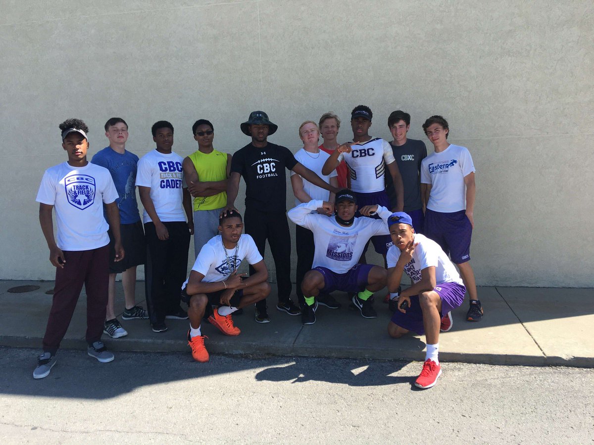 Greatest MO track team that never was. 5 guys under 11.2 and 2 under 10.6  woulda been lethal... <a href="/cadettrack1/">CBC Track and Field</a> <a href="/AustinMaiden34/">Austin Maiden</a> <a href="/Antonio82Lay/">Antonio Lay</a> <a href="/kamm_o/">Kamryn Babb</a> <a href="/luh_cam_/">Cameron Brown®</a> @_jriley__ <a href="/Jak3_W3iss/">Jake Weiss</a> 
all love tho. Great memories with these guys. Good luck to you 18s on to bigger and better things