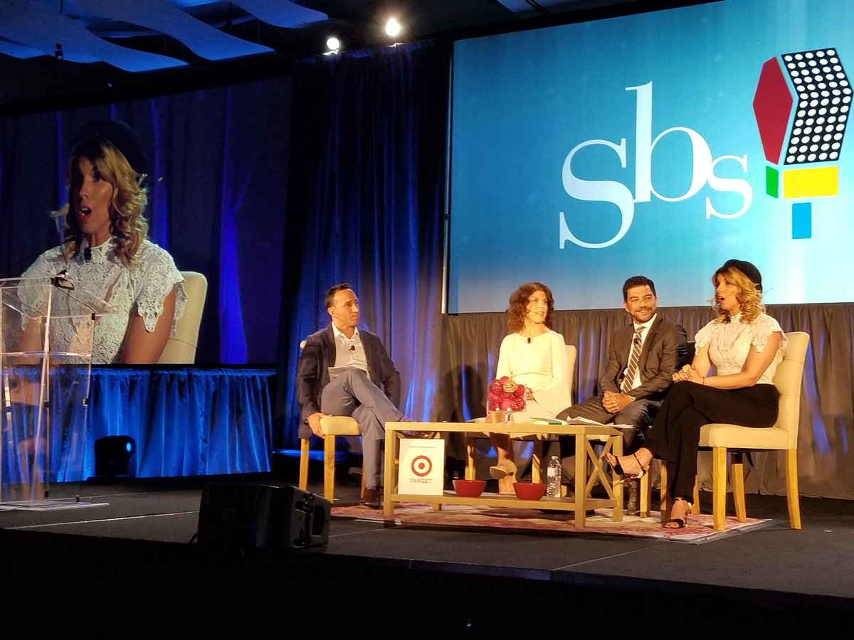 Speaking at @cmchispanic in Los Angeles during the “Influence of Influencers” panel. I was happy to discuss the opportunities and challenges we face in multicultural marketing alongside <a href="/mskiko/">marla skiko</a> (<a href="/Starcom_USA/">Starcom USA</a> ), Ruben Mendiola and our moderator <a href="/MikeValdesFauli/">Mike Valdes-Fauli</a> #CMCPowerof3