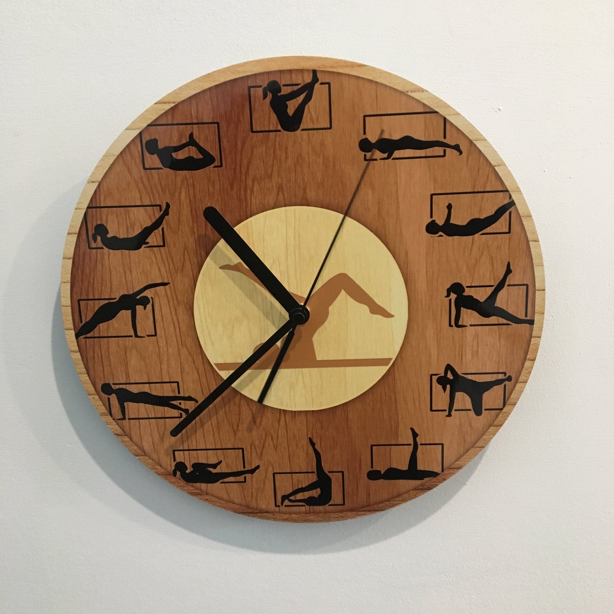 tpwwollongong's tweet photo. Thank you Bec for our brand new studio clock! Itβs always Pilates time so itβs accurate. #thepilatesworkshop #pilates #pilatesclock #pilatestime #pilateswollongong https://t.co/O9nm4MuXR3