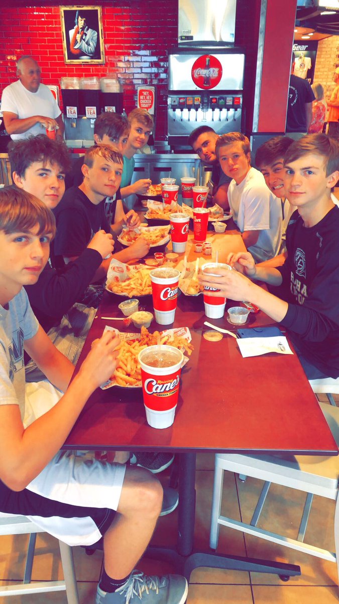 GrahamBoysHoops's tweet photo. A little bit of Raising Canes after summer league! #GrahamTOUGH ⚫️🏀⚪️ https://t.co/0I6A4a5NP9