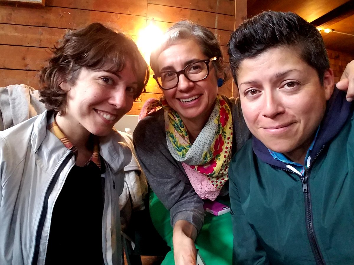 raquefella's tweet image. #PanLoaf realness in Middlebury with @roadrunnerroadr and @vickievertiz