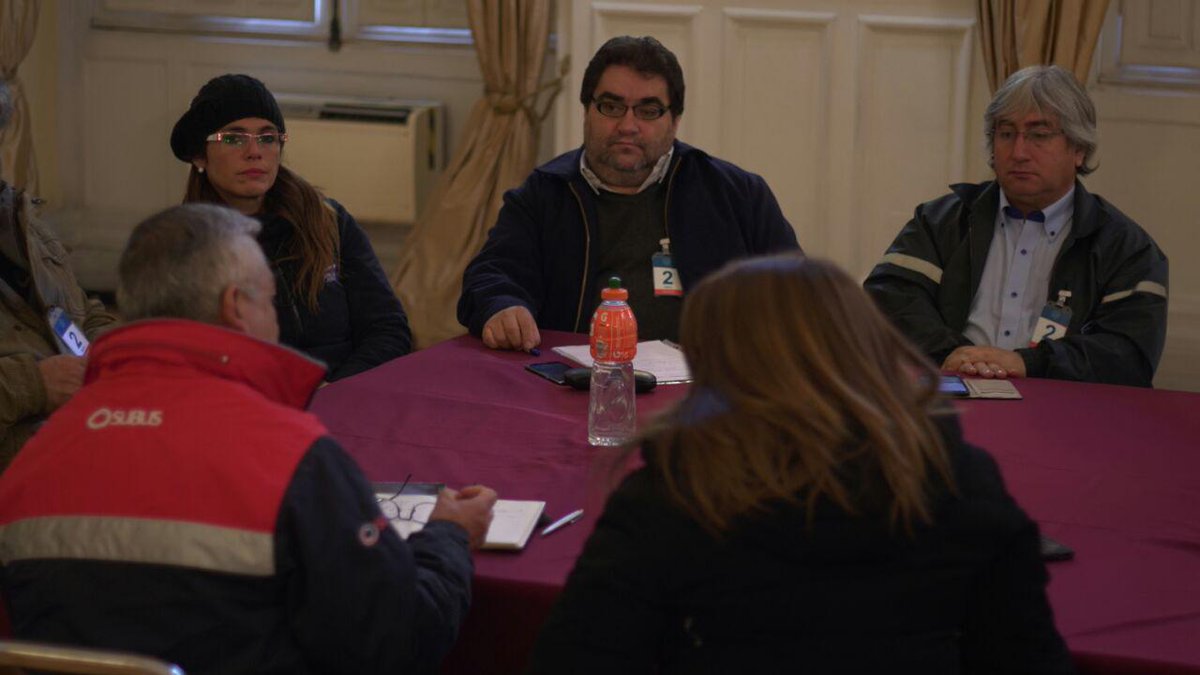 Claudia_Mix's tweet photo. 🔵 En un encuentro con la Confederación Unitaria de Trabajadores del Transporte #CONUTT atendimos al inmenso malestar que existe frente a la transgresión constante de sus derechos como trabajadores y trabajadoras. https://t.co/PXSUdwIi8R