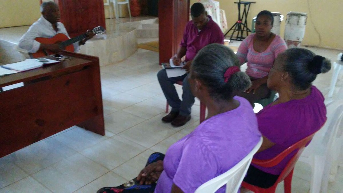 Trabajado por un mejor país