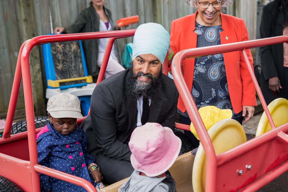 theJagmeetSingh's tweet photo. Thanks to @Campaign2000 for the discussion on child &amp; family poverty reduction strategies at @CentownDaycare

child poverty is not inevitable – we can expand universal social programs, invest in housing, child benefits, childcare &amp; more, and end child poverty in Canada #cdnpoli https://t.co/qfZCR9zzbN