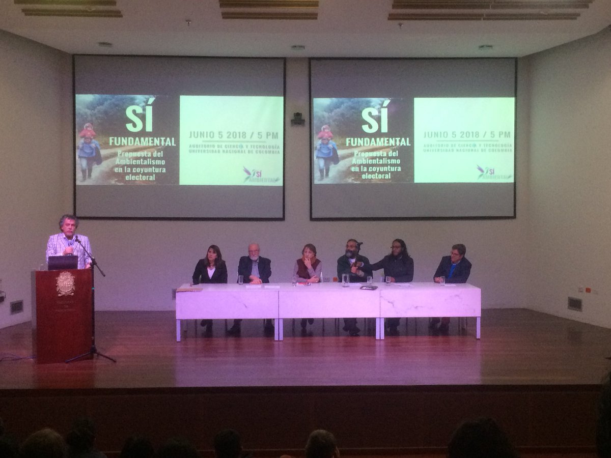 cavendishia's tweet photo. Un acto éticamente coherente por el ambiente, los ecosistemas esenciales y los pueblos bioculturales del país, el movimiento @SiAmbiental hace simbiosis con la @ColombiaHumana_ y apoya a @petrogustavo y @mmiguelangelj https://t.co/hcknD4to32