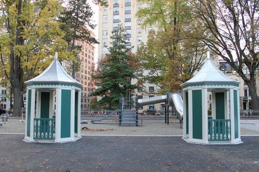 studio_1619's tweet photo. Bringing classic playground features back to life and adding contemporary twists give life to a park in Central Park. Safety, imaginative play and natural beauty can work together. See how. #studio_1619  #NewDealEraplayscape  #imaginativestructures
https://t.co/fDRKbzLJZ3 https://t.co/rZxB8CLeuV
