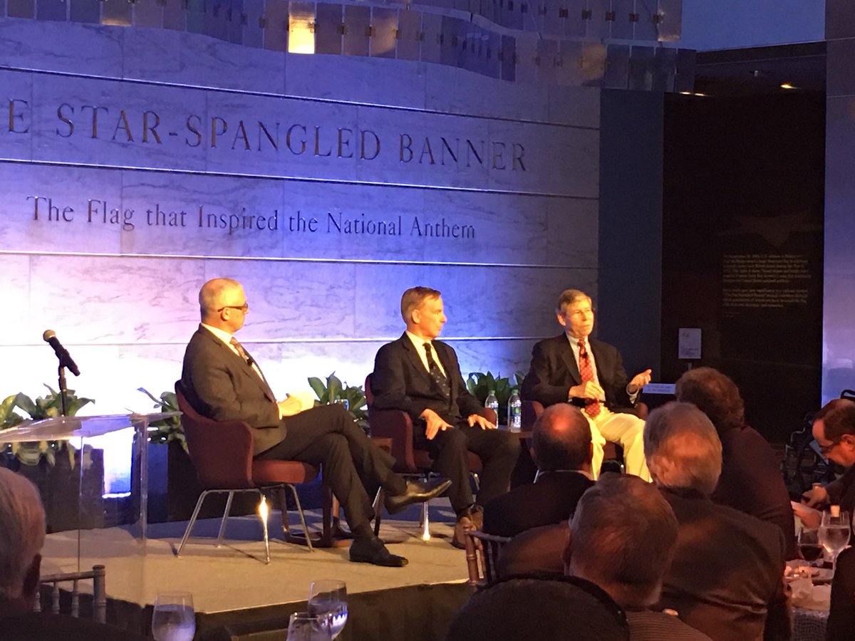 ReadyJetRoam's tweet photo. Howard Dean and Bill McCollum debate the issues. #RVsInDC. https://t.co/xdKTknmso6