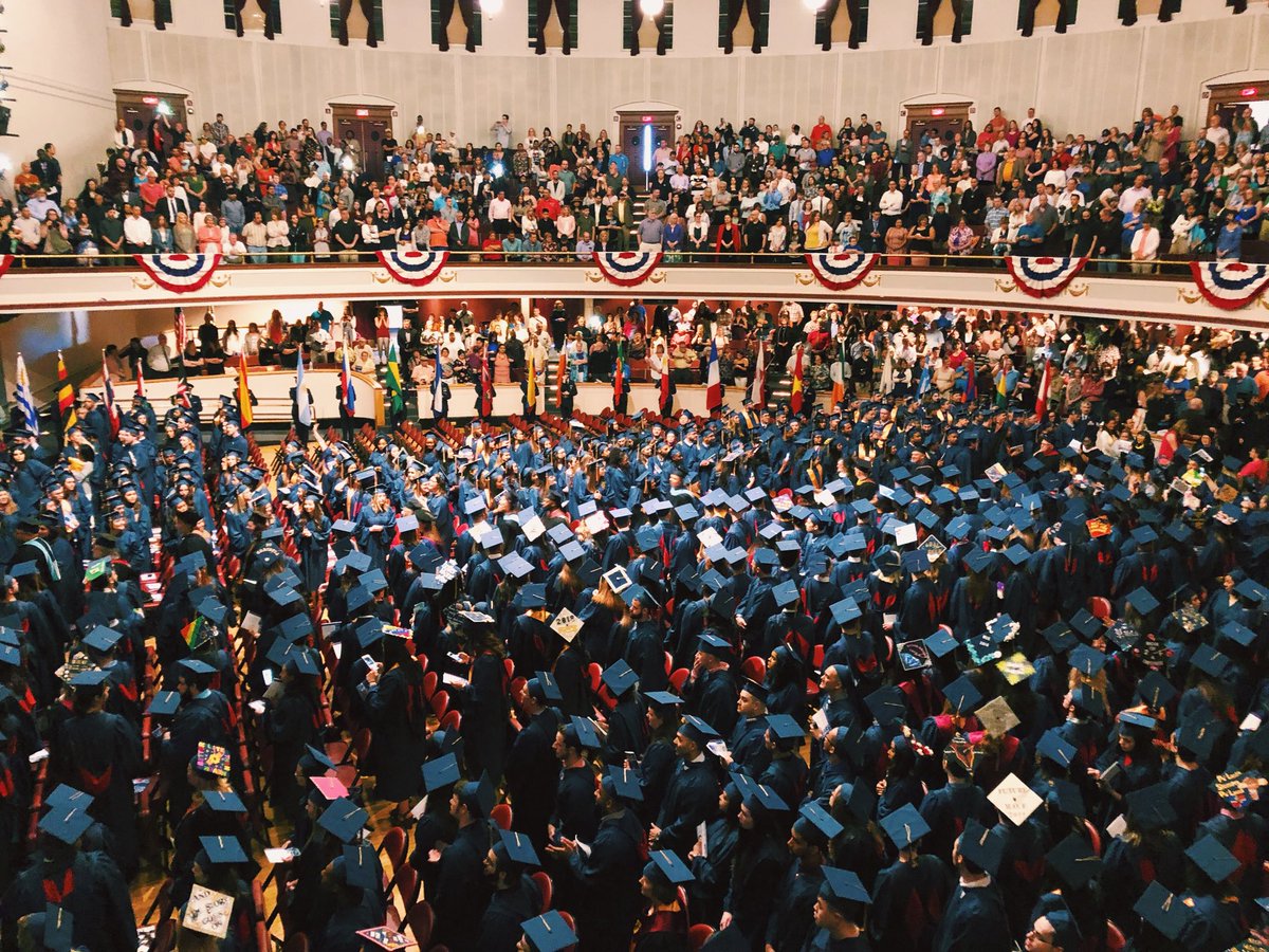 ZPippos's tweet image. Thank you @middlesex_cc, @PHITHETAKAPPA. 👨🏻‍🎓 #myMCC #MCCGrad