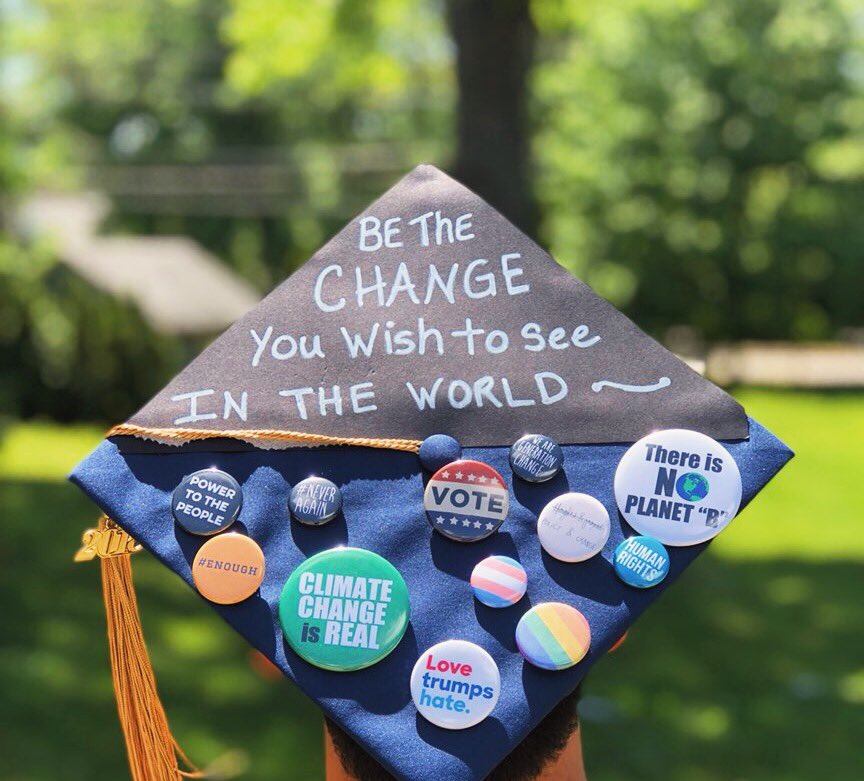 ZPippos's tweet image. Thank you @middlesex_cc, @PHITHETAKAPPA. 👨🏻‍🎓 #myMCC #MCCGrad