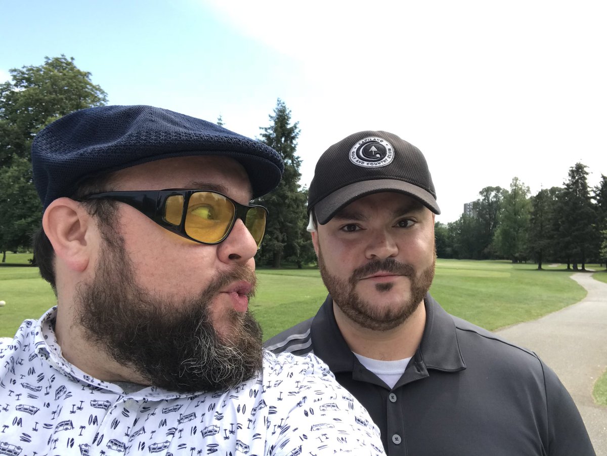 captaingauthier's tweet photo. Buddy golf w/ @RedTrentRed #dorks #hamsum #buddy #guy #Obamacare https://t.co/P6Qu6MDIBQ