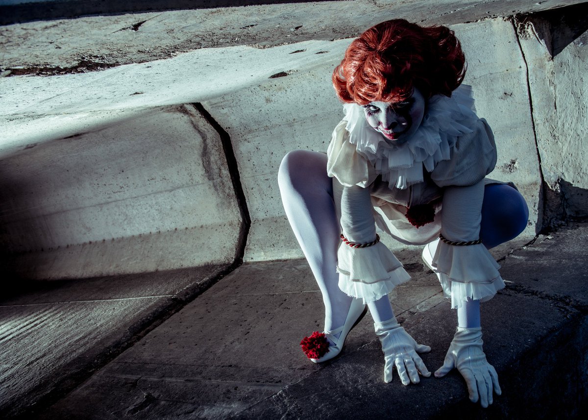 mbkeene's tweet photo. This was a really fun shoot! 

Featuring @CheyennejazWise as Pennywise.

#horror #photography #cosplay https://t.co/ak6GjSJXjC