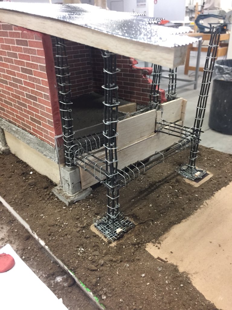EDICATEC's tweet photo. Les compartimos la maqueta de nuestro primer prototipo de pie de casa a construir en la comunidad. https://t.co/SasJo83y3w