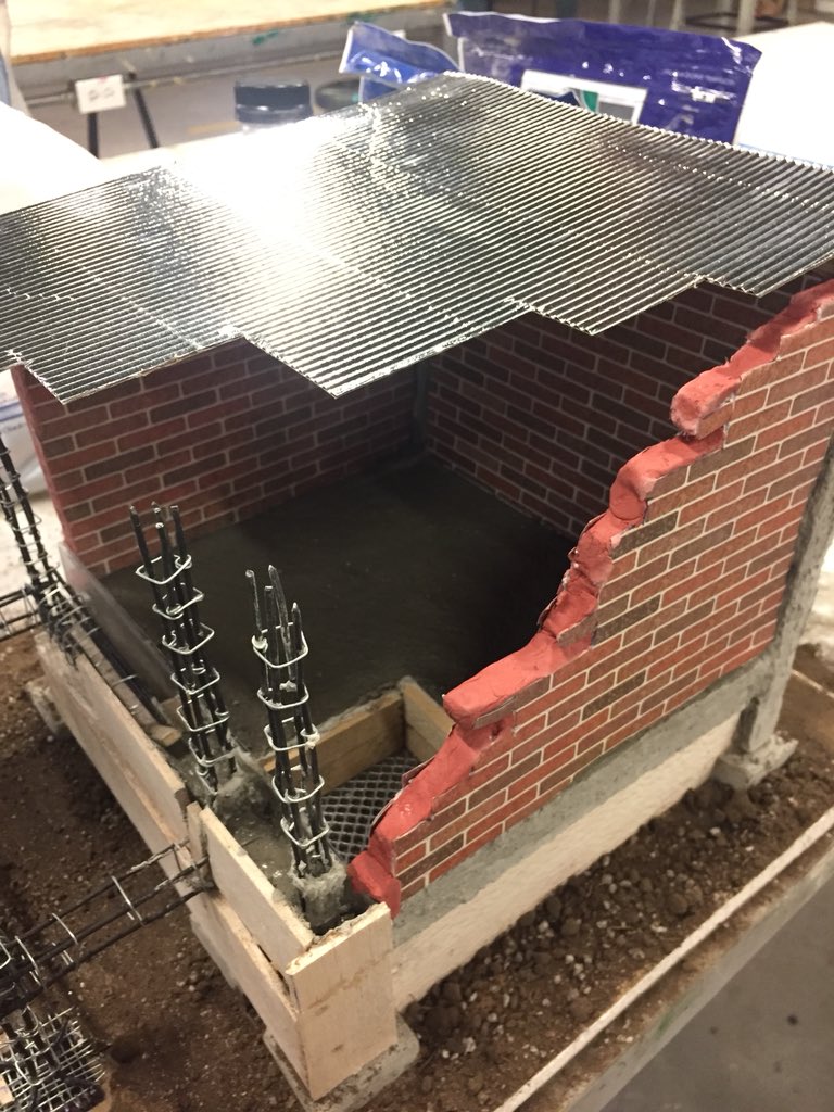 EDICATEC's tweet photo. Les compartimos la maqueta de nuestro primer prototipo de pie de casa a construir en la comunidad. https://t.co/SasJo83y3w