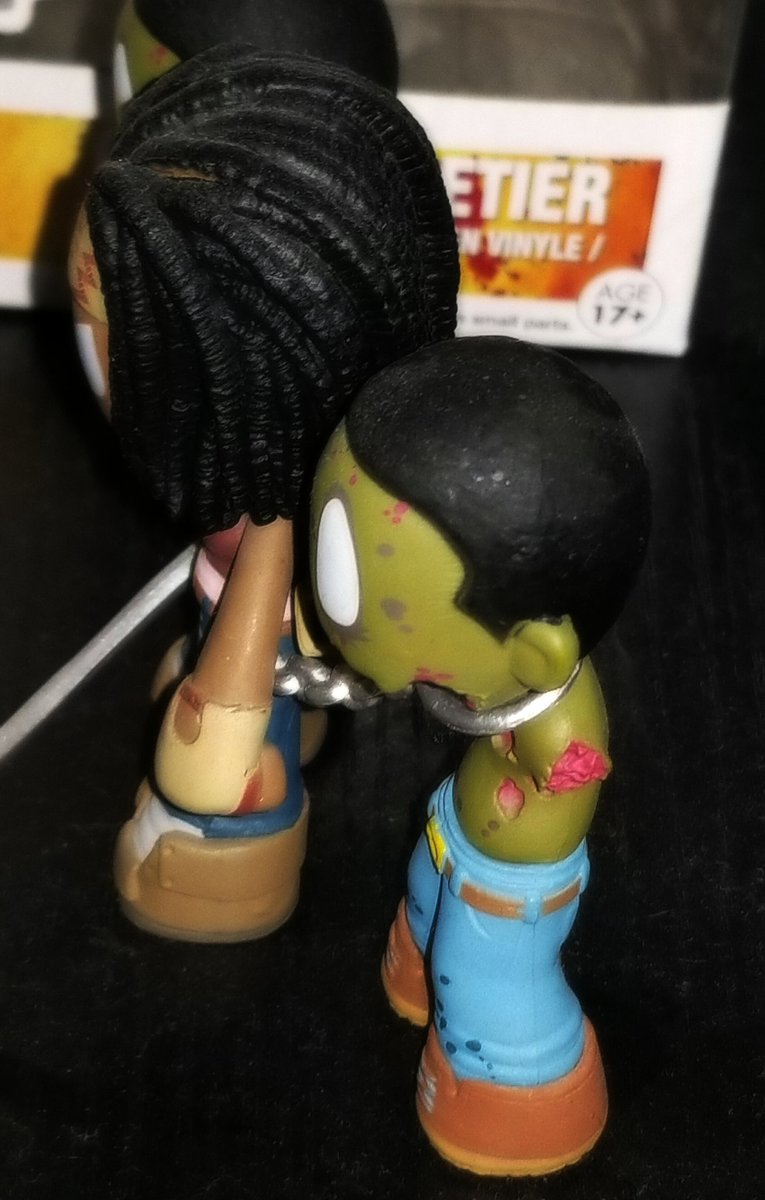 Tha_Mist's tweet photo. If THIS #Offends U - Sorry, #TheWalkingDead #Fandom is not goin 2 "Adjust" our #TWDCollection b/c ur mind jumps 2 #RACIST #IWantAttention mode. π #Wth #TWDFamily @DanaiGurira, thoughts? @JDMorgan, @wwwbigbaldhead? #twdfandom #twd #ftwd #feartwd #Michonne = Badass #staceysmith https://t.co/M41JKLkbl8