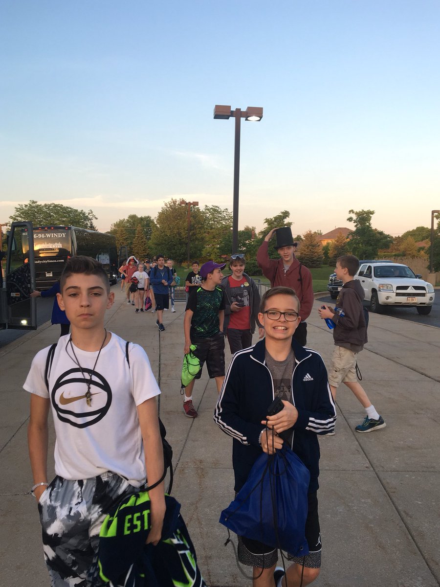 tgatsios's tweet photo. Tigers have ALL arrived at the Creek @HCMSTigers157c #HCMSinSpringfield https://t.co/Lh2qTtLQOZ