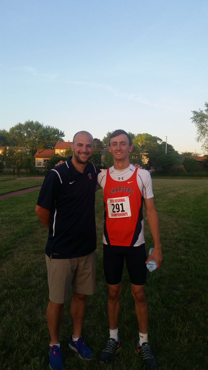 NMHSTrack_Field's tweet image. Congrats to @kade_kobel21 ! He placed third in the long jump and is #StateBound ! #ChargerPride 
@nmhschargers @NMCSCTrueNorth