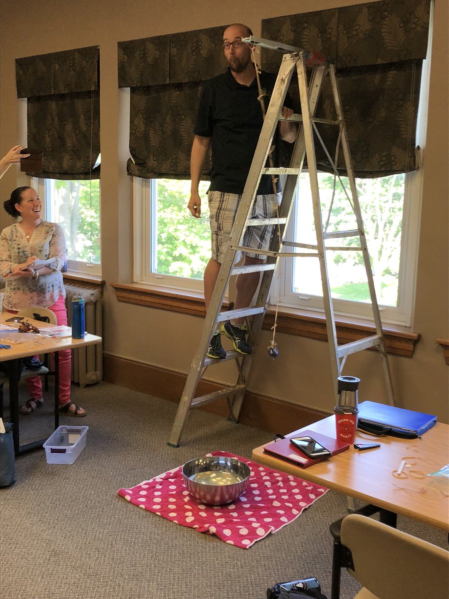 lori_hogan's tweet photo. An awesome day #EPICmaking with @thecleversheep. Bringing design thinking/learning into the classroom #AMDSBLearns https://t.co/5PKVt4QWM1
