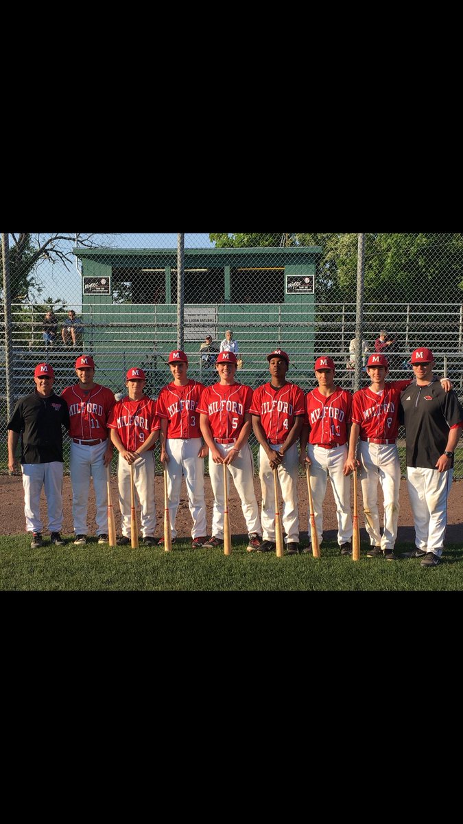 Milford_BSB's tweet photo. Milford wins 3-0 over Hopedale on senior night led by Skudz’s complete game shutout in his first career start and Matt Nickerson’s 2rbi double #MUDITA #letsrun #naynay https://t.co/r8yQVXIk5O